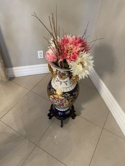 House Decorative Ceramic Vase with wooden stand