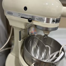 KitchenAid 5.5 Mixer
