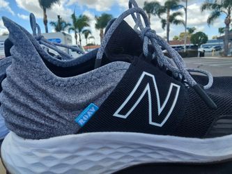 NEW BALANCE WOMEN'S WROAVTK FRESH FOAM ROAV MEDIUM WIDTH RUNNING SHOES zise 10