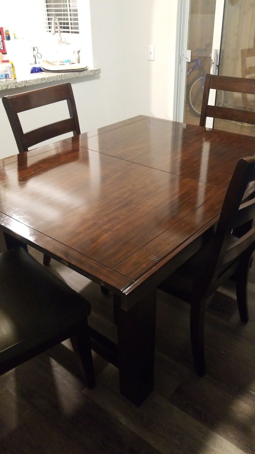 Free Dinner table with 4 leather chair