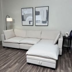 New In Box 4 Piece Cloud Modular Sectional Couch DELIVERY WITHIN A WEEK