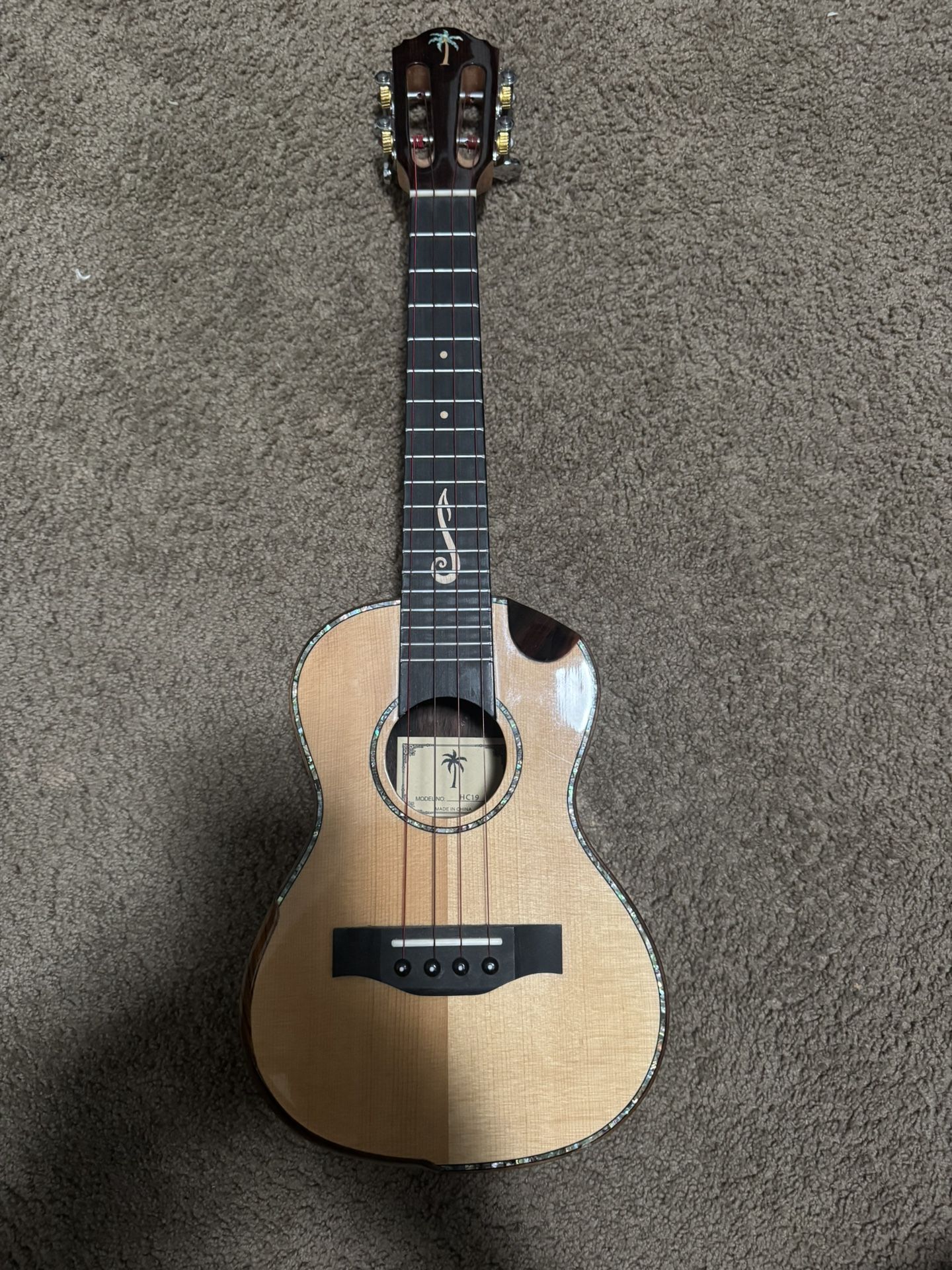 Ukulele