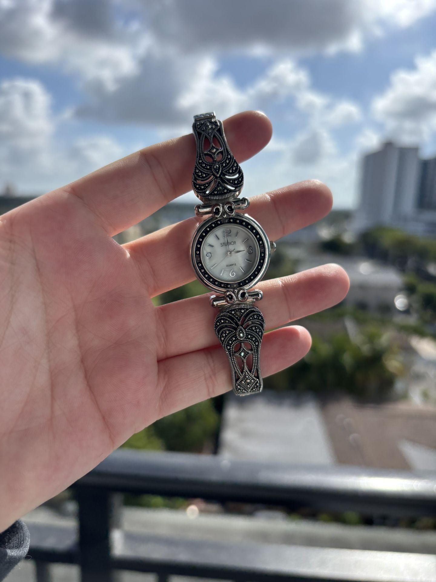 Studio Silver Vintage Look Women's Watch