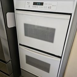 Whirlpool Double Wall Oven
