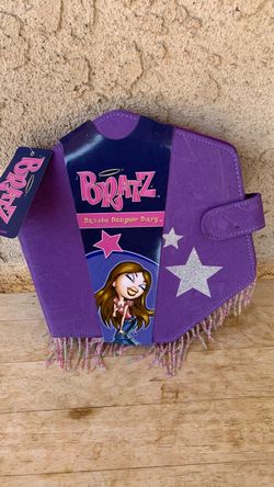 BRATZ DAZZLIN DESIGNER DIARY BRATZ BIG BABYZ FASHION PACK