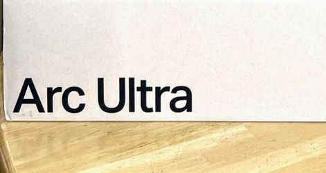 Sonos Arc ultra sound bar color white brand new sealed includes warranty one year