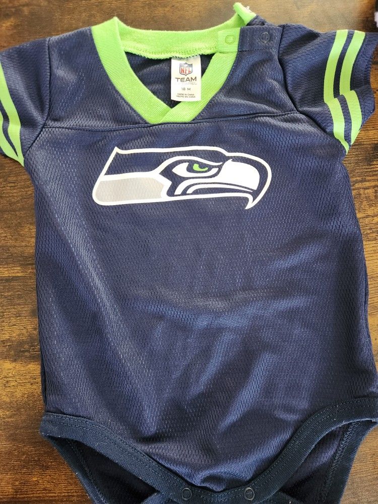 Baby Onesie Sz 18