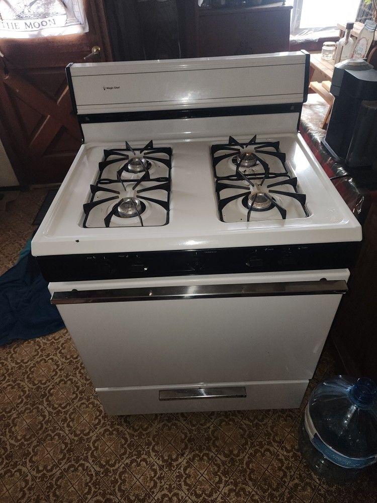 Magic Chef Stove Works Great Gas 80 Obo