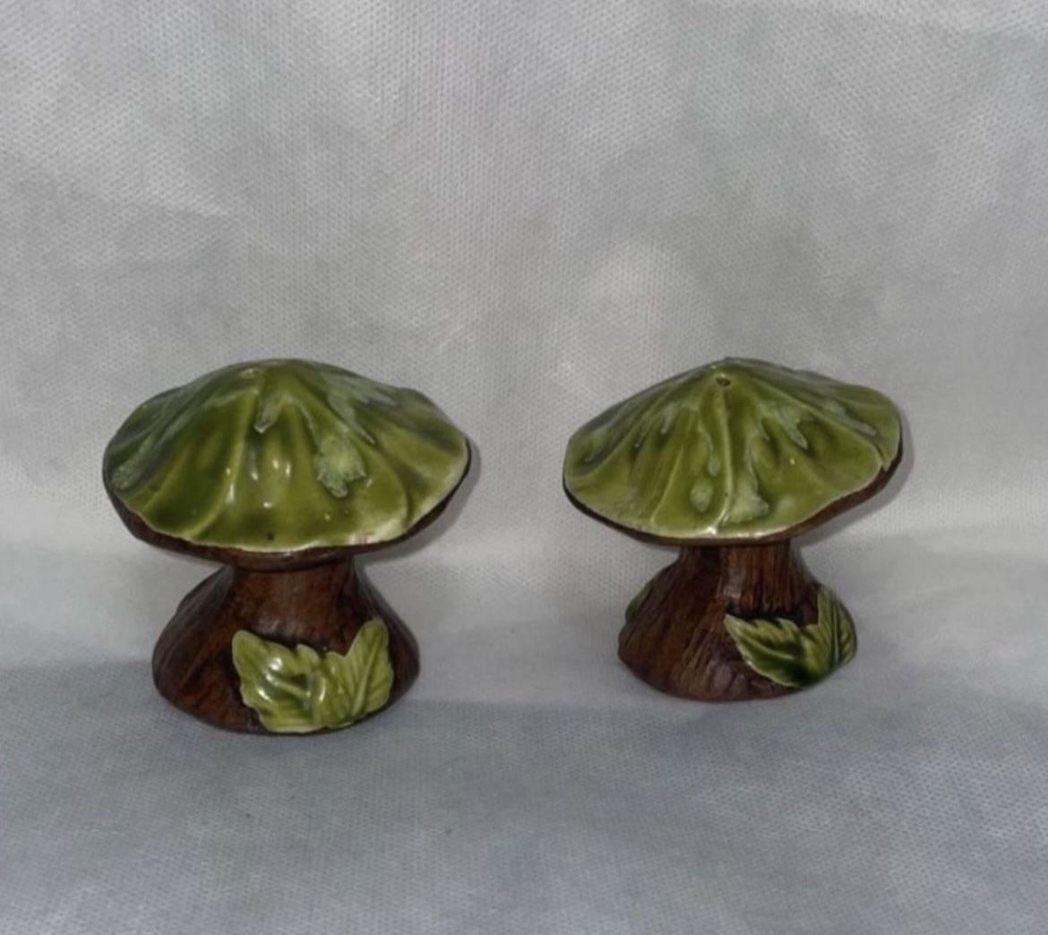 Vintage Mushroom Shakers