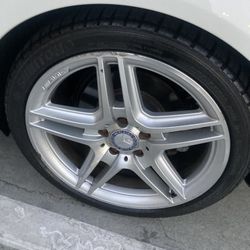 4 Amg 18 Inch Wheels With Tires