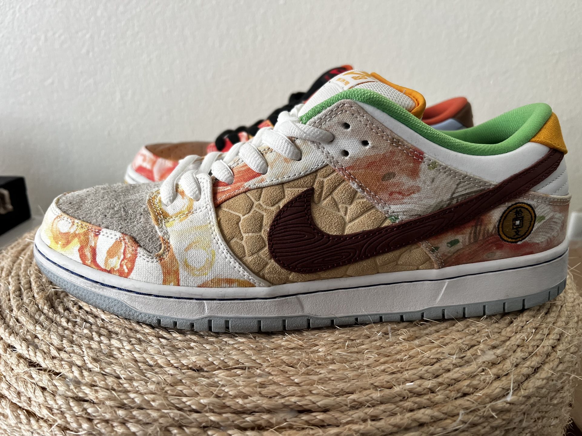 Nike SB Dunk Low Street Hawker (2021)