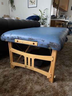 Portable Massage Table EarthLite