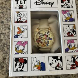 Hand Watch Mickey And Friends 