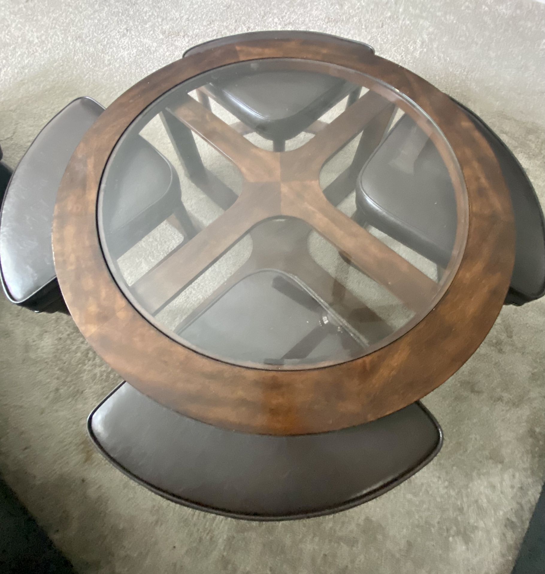 Round Coffee Table with 4 Sitting 
