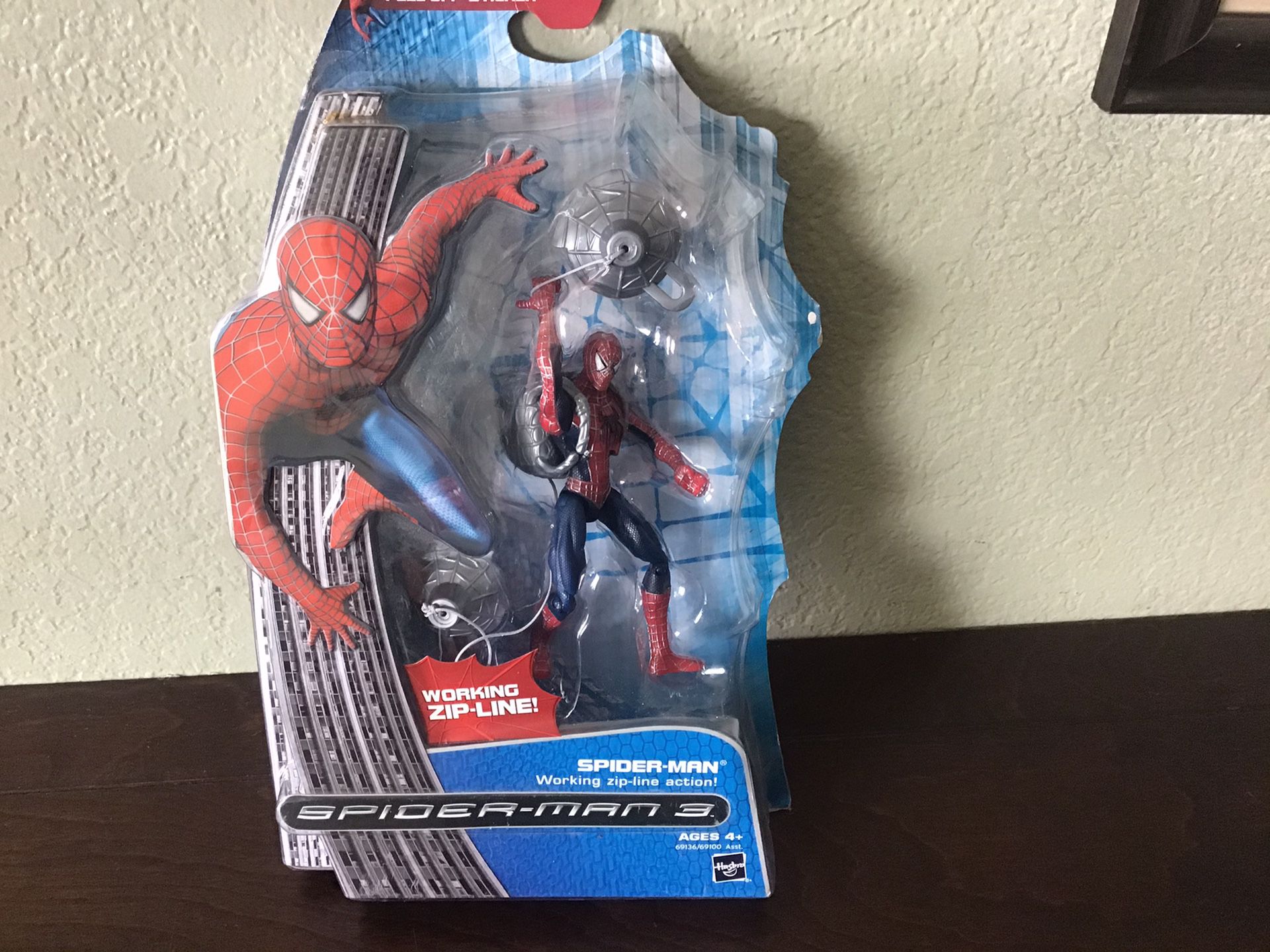 Spider-Man 3 action figure with working zip line