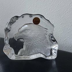 Vintage Cristal D'arques Lead Crystal Etched Eagle Head Paperweight France In great condition  Approx 3.5” H x 4.5” W 1 pound 7 ounces in weight