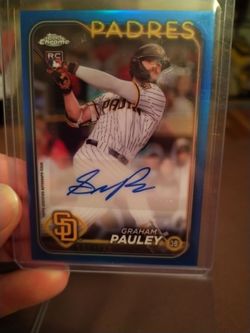 Graham Pauley Topps chrome rookie auto