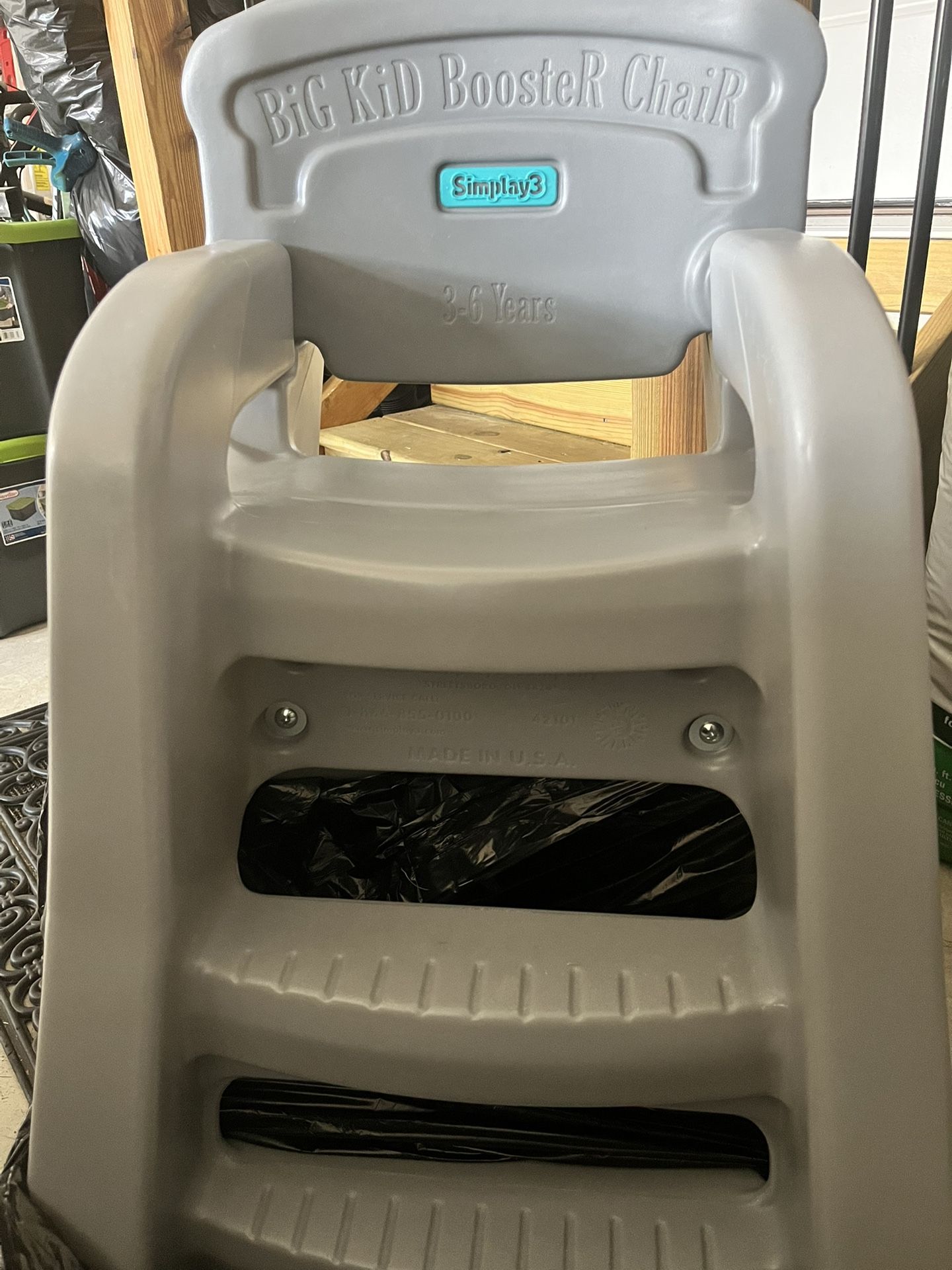 Simplay3 Big Kid Booster Chair