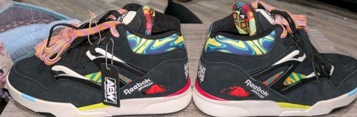 Reebok AEW Young Bucks shoes, size 8.5.