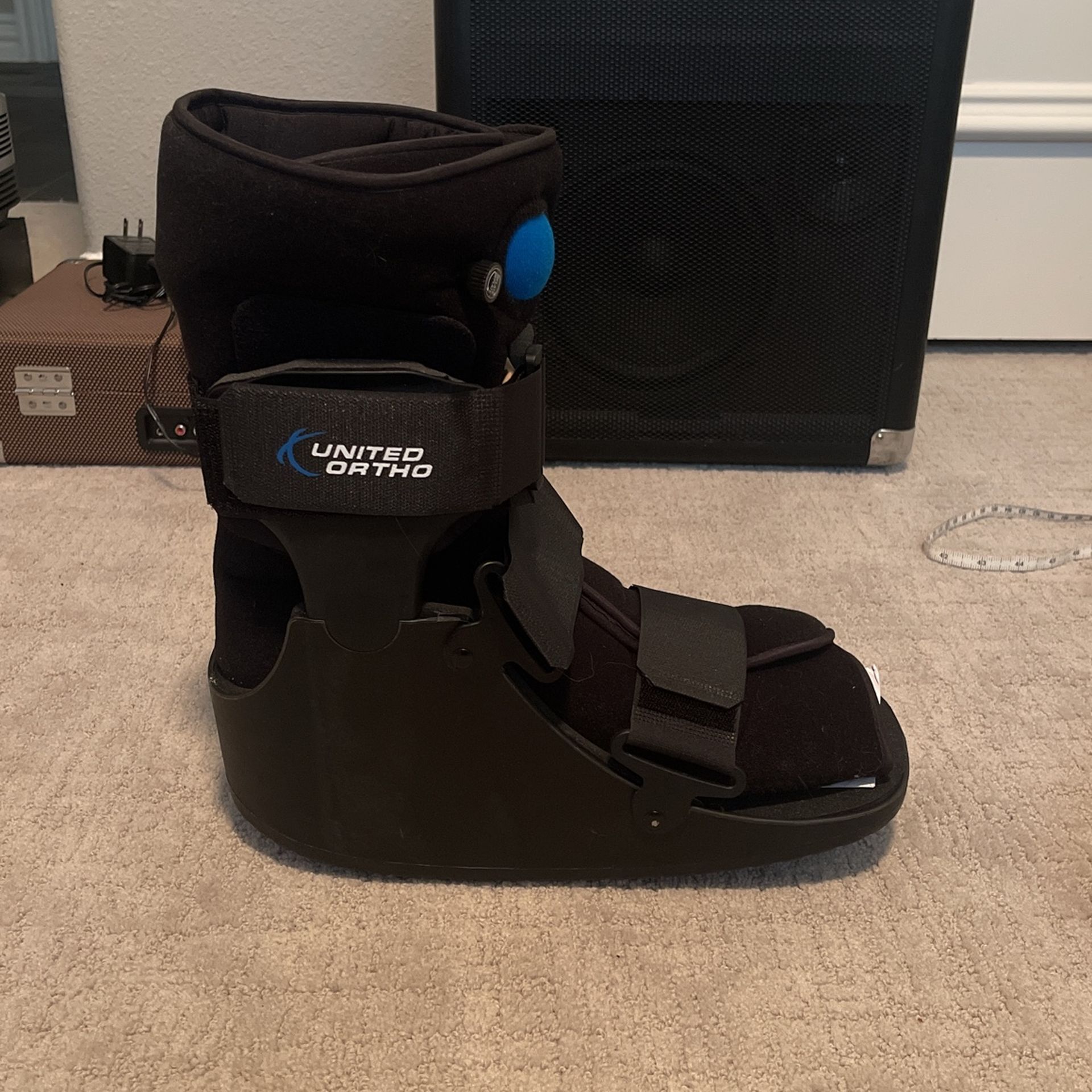 United Ortho Cam Walker Liner Extender - Universal Fit For Tall Walking Boots, Washable