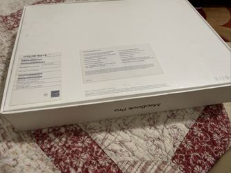 MacBook Pro 13.3 128 GB