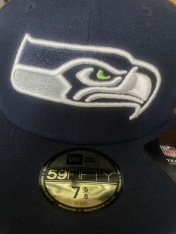 New Seahawks Fitted Cap Size 7 5/8 