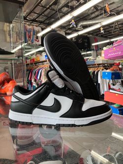 Nike Dunk Low Panda