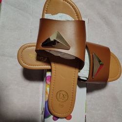Women’s shoes slides Gold hardware #luxury Size 39