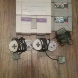 Super nintendo 3 games 2 controllers no antena wire1