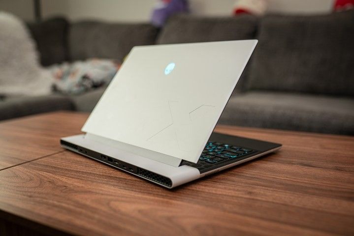 Alienware x14 R2 Gaming Laptop