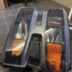 Chevy Silverado 2022 headlight 