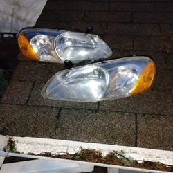 01 Dodge Stratus Headlights