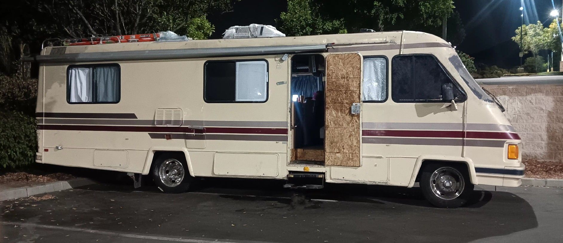1990 Chevy P30 RV