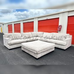 FREE DELIVERY BEIGE SECTIONAL SOFA COUCH