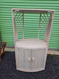 Vintage Pencil Rattan Corner Media Cabinet Shelf