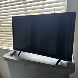 24 Inch Roku TV $75 OBO