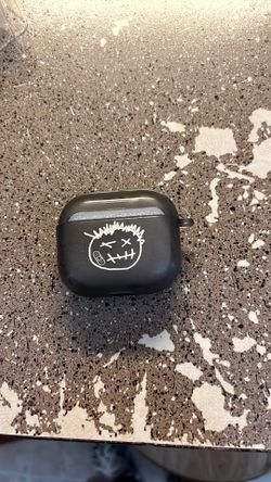 Travis Scott AirPod case