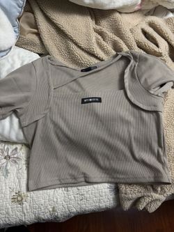 Cute Cropped Shirt