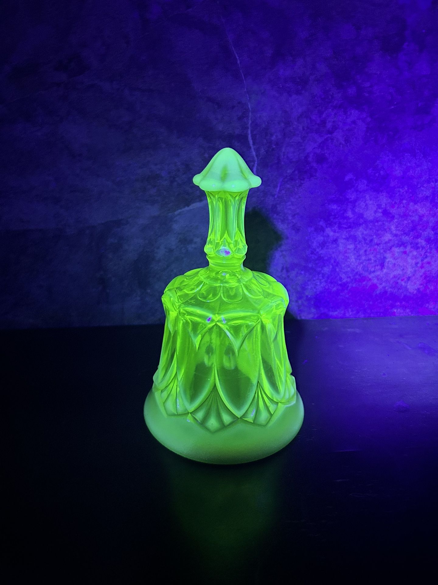 6.5" Fenton SYDENHAM Vaseline Bell Uranium Glass Opalescent Edge & Handle Tip