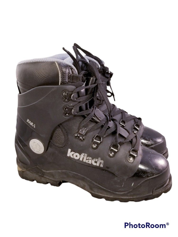 KOFLACH ARTIC SYSTEM PARA SNOW SKI BOOTS SIZE EUR 7.5/ US 8 BLACK
* USED