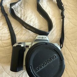 Camara Minolta Maxxum STsi 