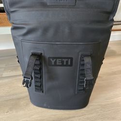 Yeti Backback Cooler Hopper M12