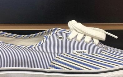 New Supreme X Comme Des Garcon Vans Sz. 9.5