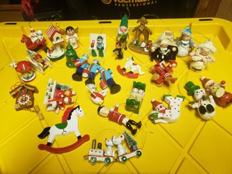 Vintage Wooden Christmas Ornaments 