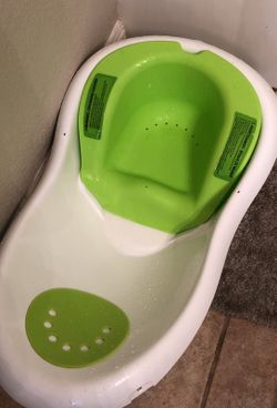 Baby bath tub