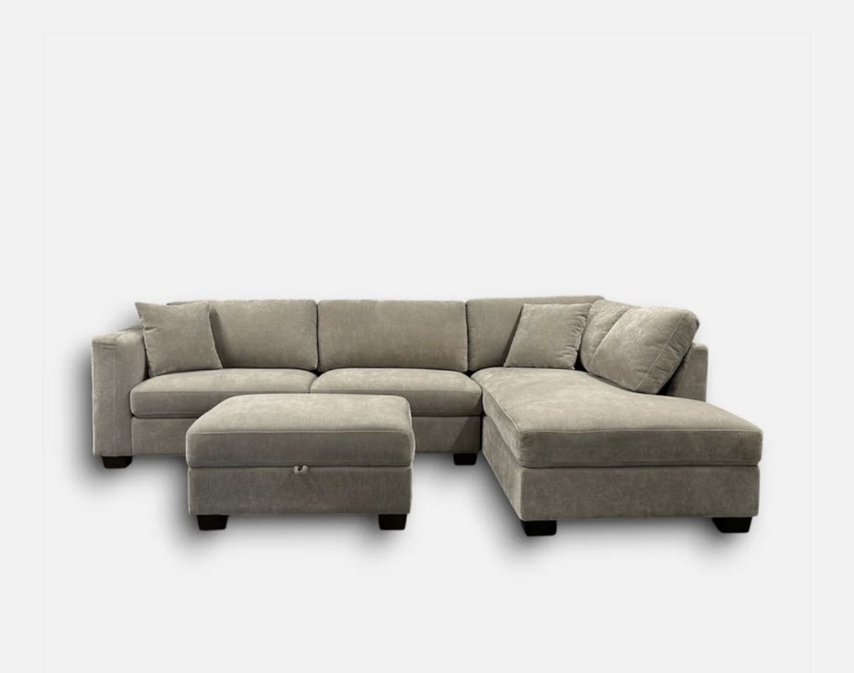 Thomasville Walsen Sectional $999.99