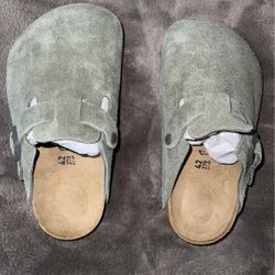 New Birkenstocks – Combining Style and Comfort! fast head