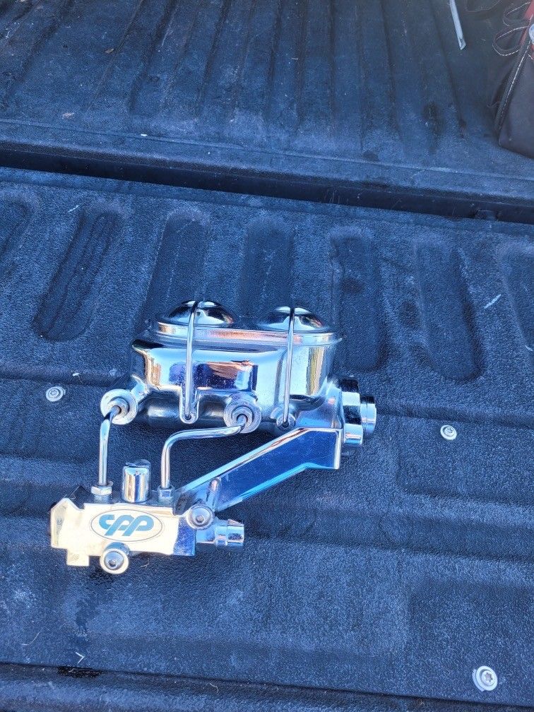 Chrome Dual Disc Master Cylinder