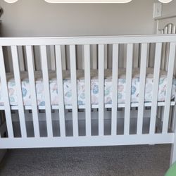 PBK Crib and Mattress (plus Crib Sheet) 