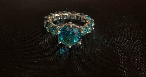 Emerald ring